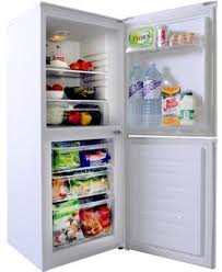 Preparing your fridge freezer for your removal when moving home.