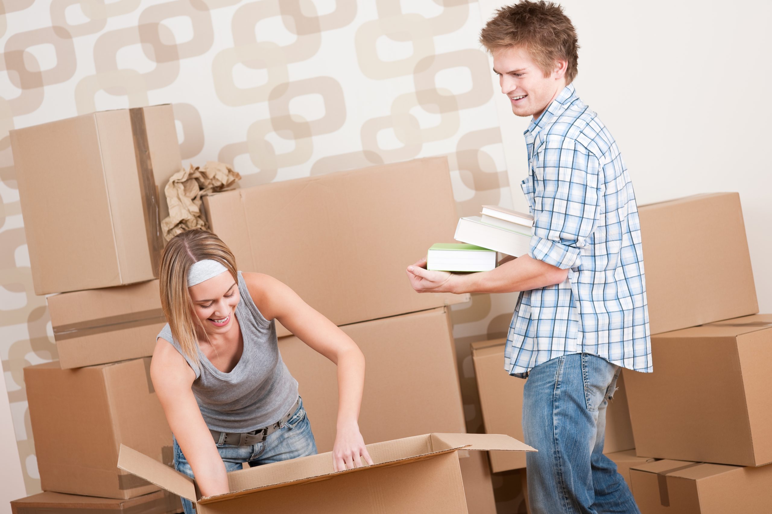 How to pack removal boxes when moving home in Barby Northamptonshire