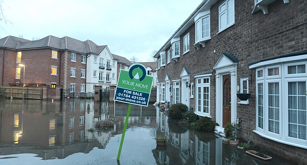 Moving Home During A Flood in Attenborough