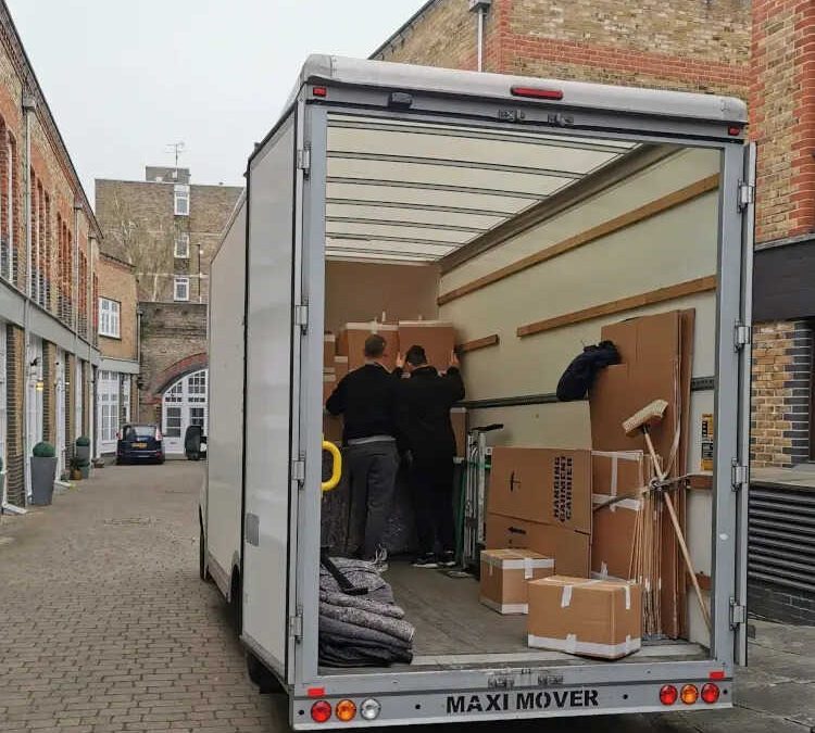 Stress-Free House Removals in Retford: A Complete Guide to Moving Home