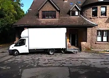 Removals Manchester: Salford Trafford Stockport